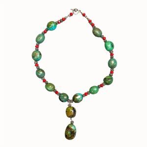Green Turquoise pendant necklace silver toggle